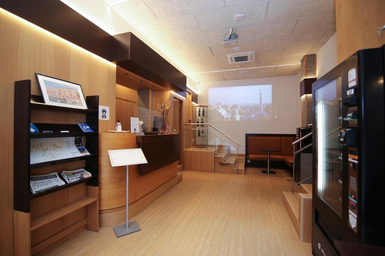 Hotel Esplugues Esplugues de Llobregat Eksteriør billede